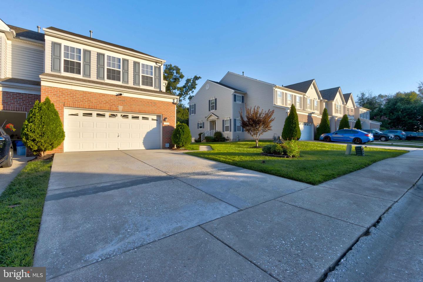 Photo 3 of 36 of 3310 Woodspring Dr townhome