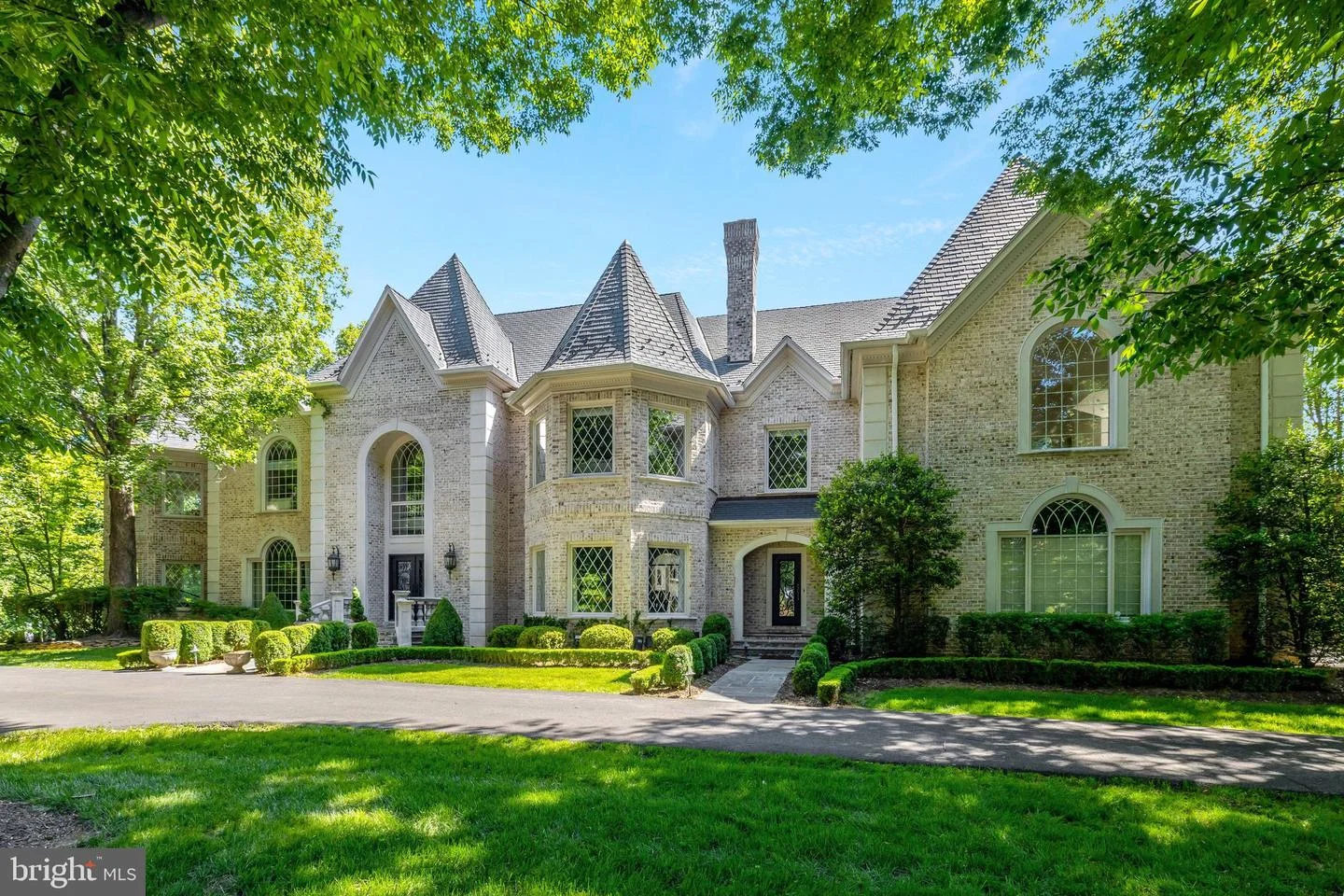 10010 High Hill Place