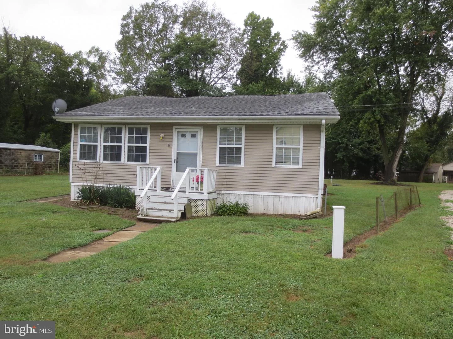 21 Hacks Point Road