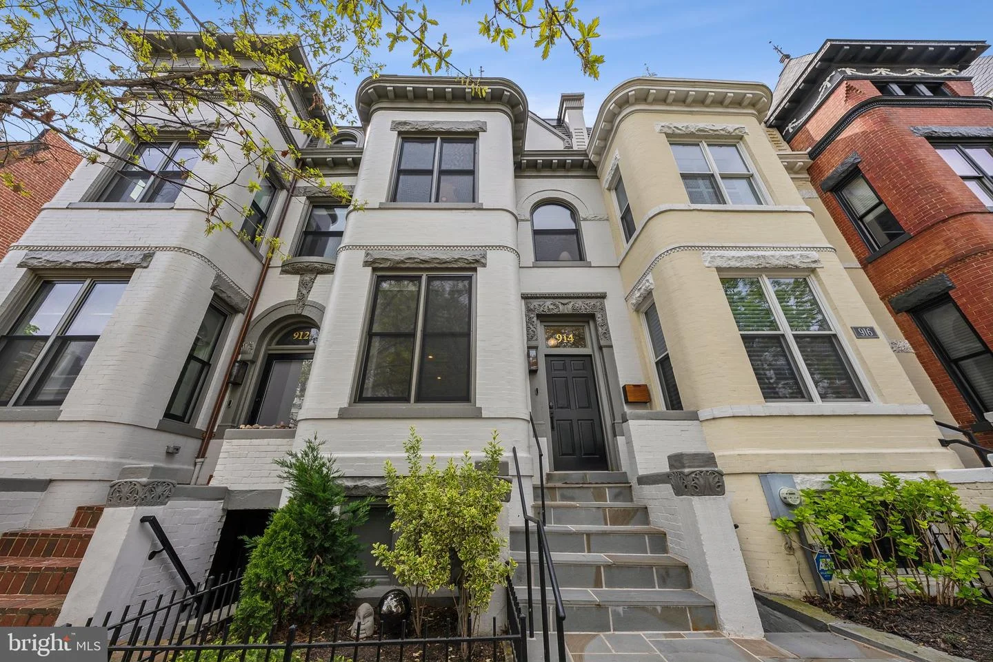 914 Westminster Street NW