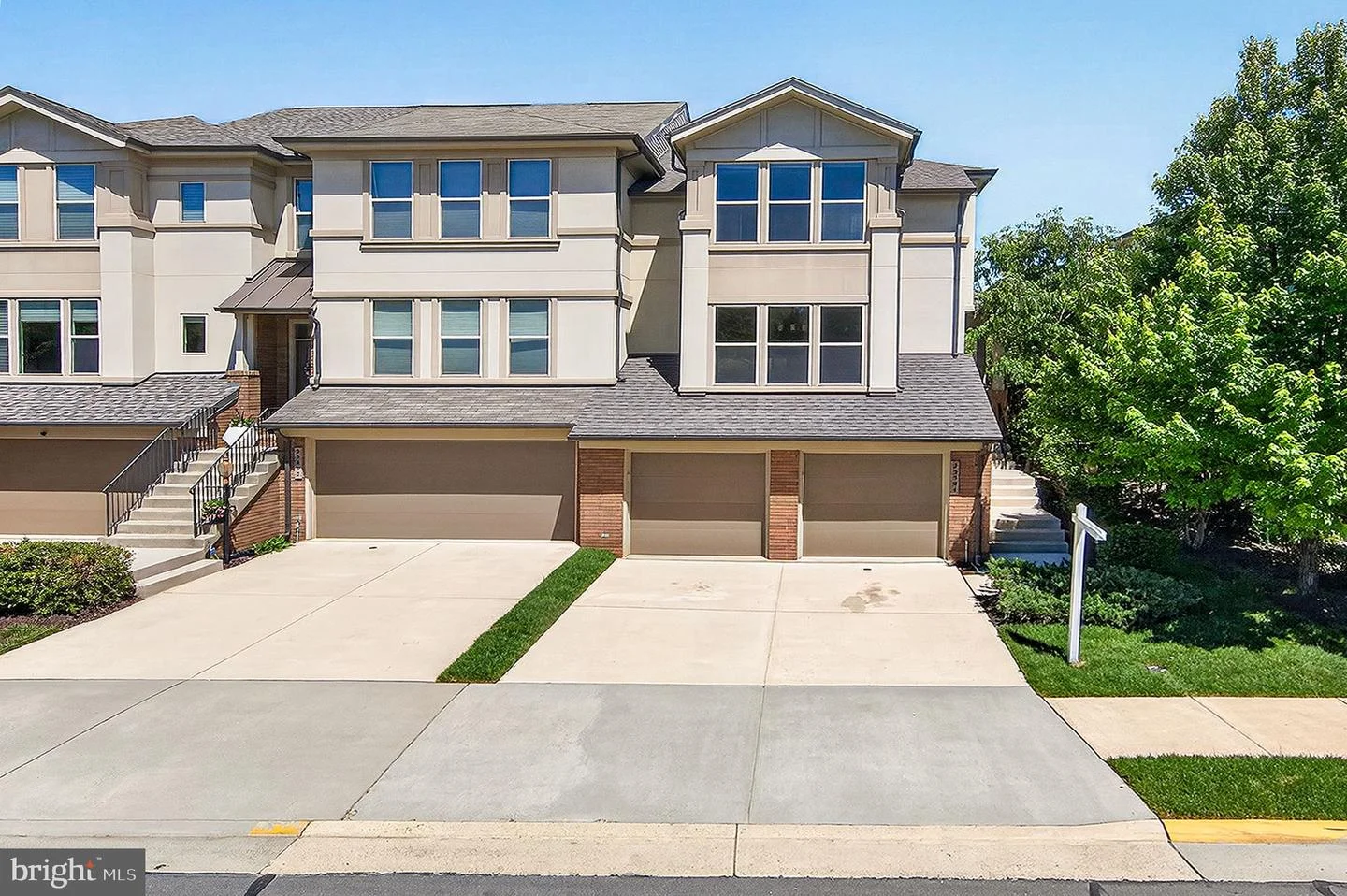 23394 Evening Primrose Sq