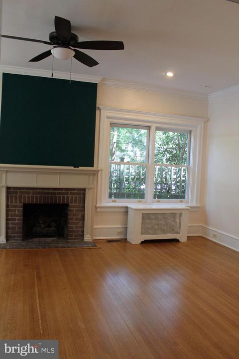 Duplex in Wilmington DE 2106 Bancroft PARKWAY 5.jpg