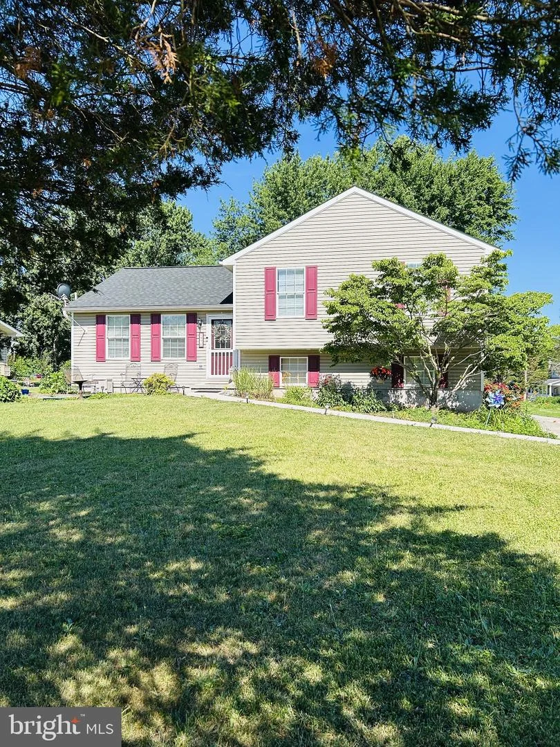 571 Hooker Drive