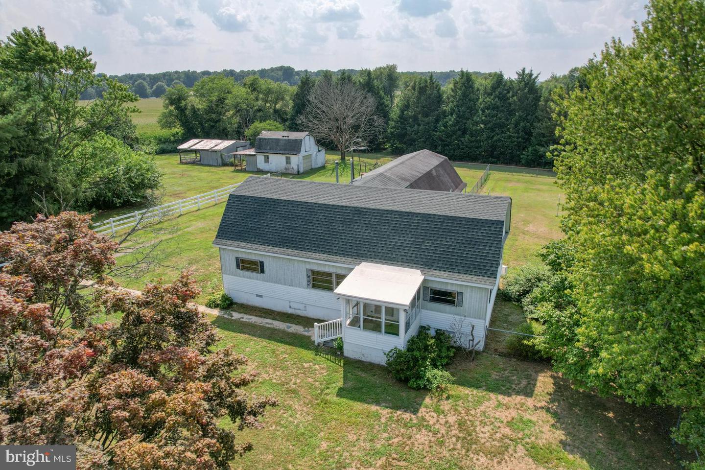 Photo 6 of 45 of 2083 E Denneys Rd mobile home