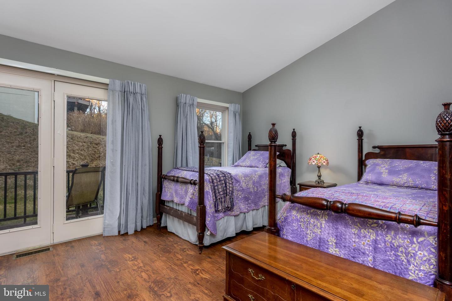 Photo 13 of 26 of 1089 Birch Knoll Dr townhome
