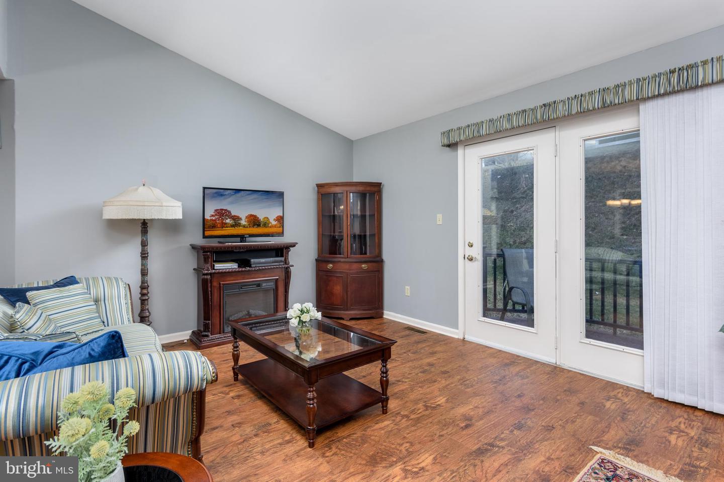 Photo 6 of 26 of 1089 Birch Knoll Dr townhome