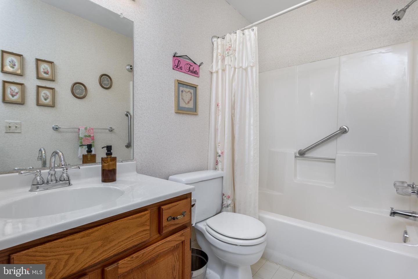 Photo 20 of 26 of 1089 Birch Knoll Dr townhome