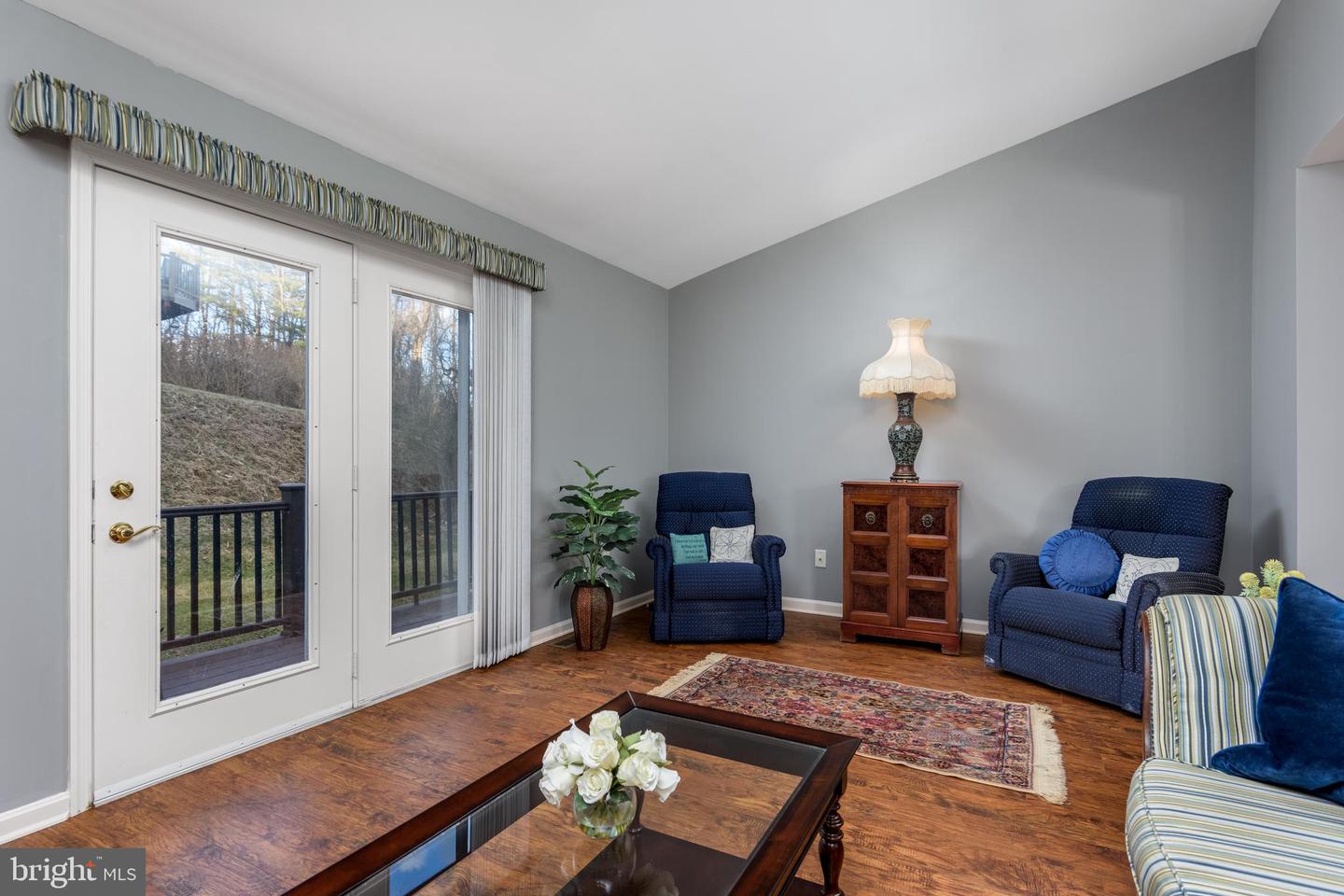 Photo 12 of 26 of 1089 Birch Knoll Dr townhome