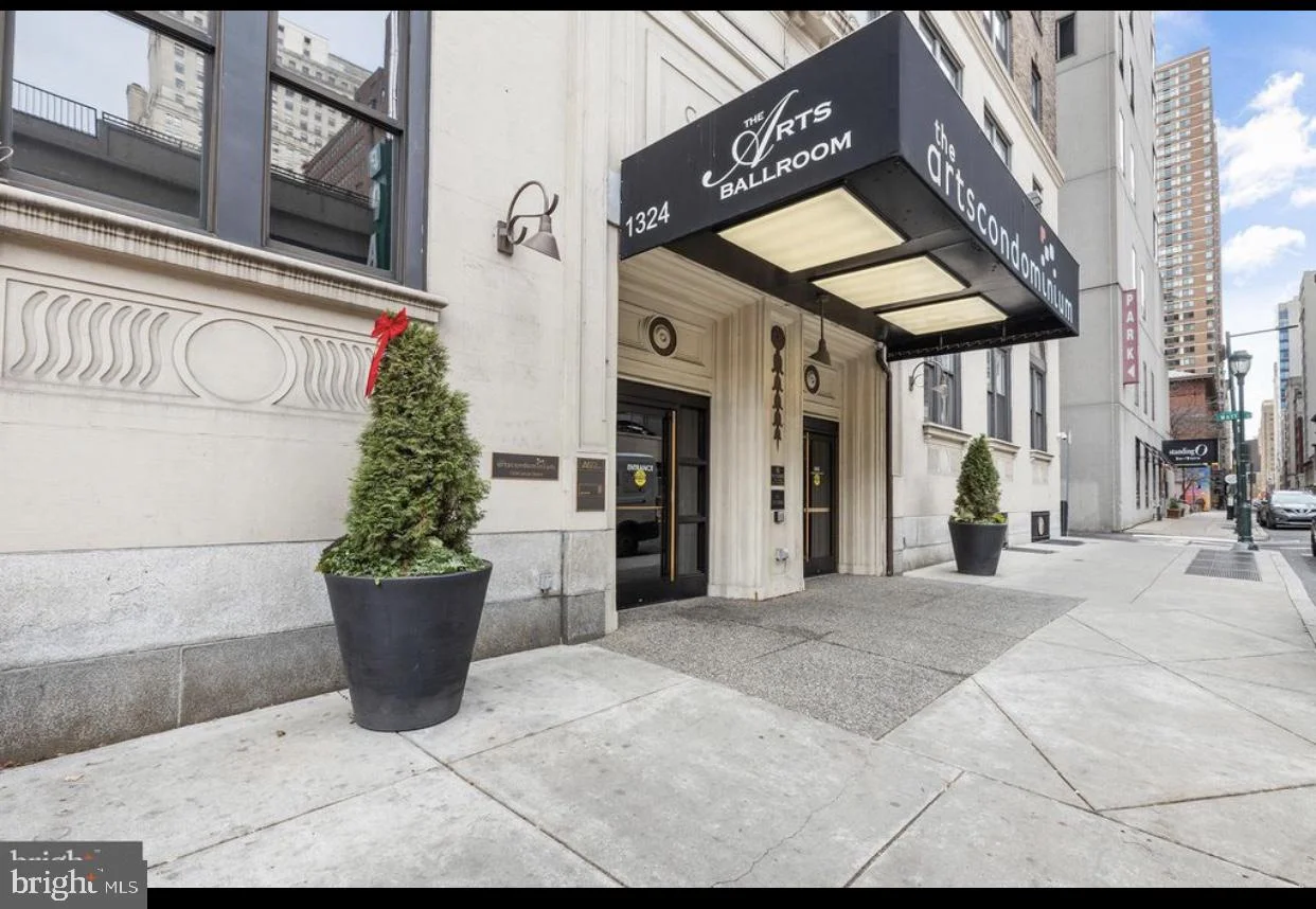 1324 Locust Street Unit 308