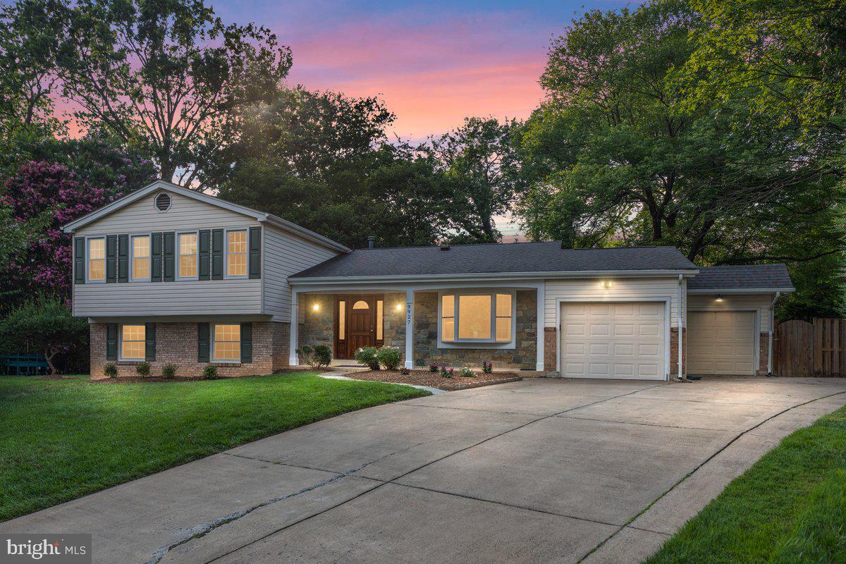 9927 Barnsbury Court, Fairfax, VA, 22031