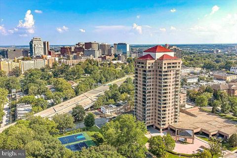 Condominium in Wilmington DE 1100 Lovering AVENUE.jpg