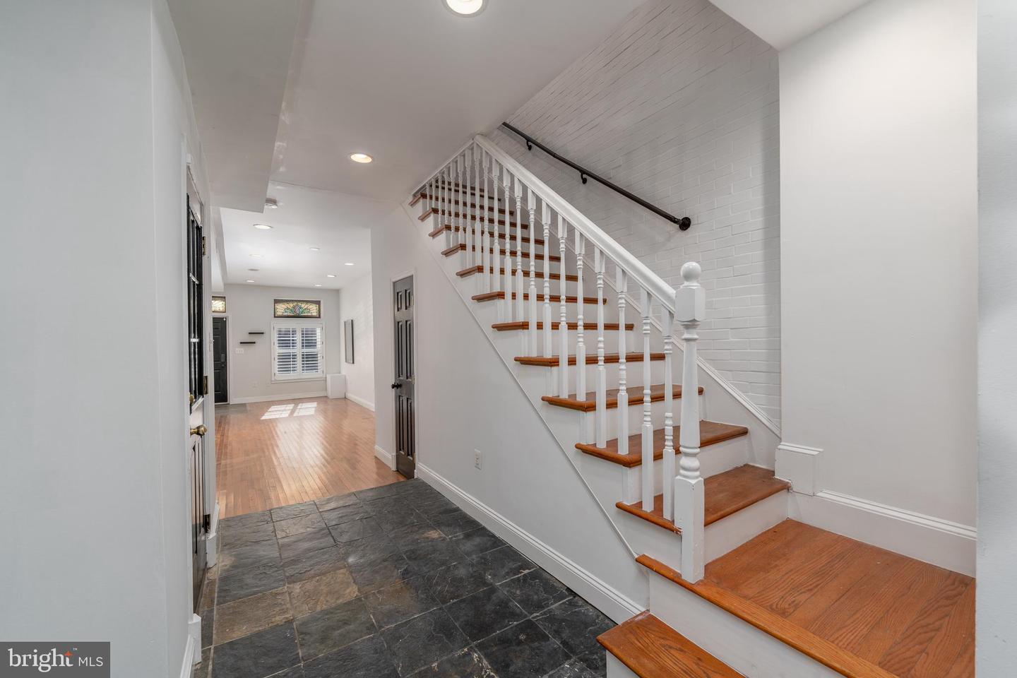 Photo 15 of 49 of 1924 Aliceanna St townhome