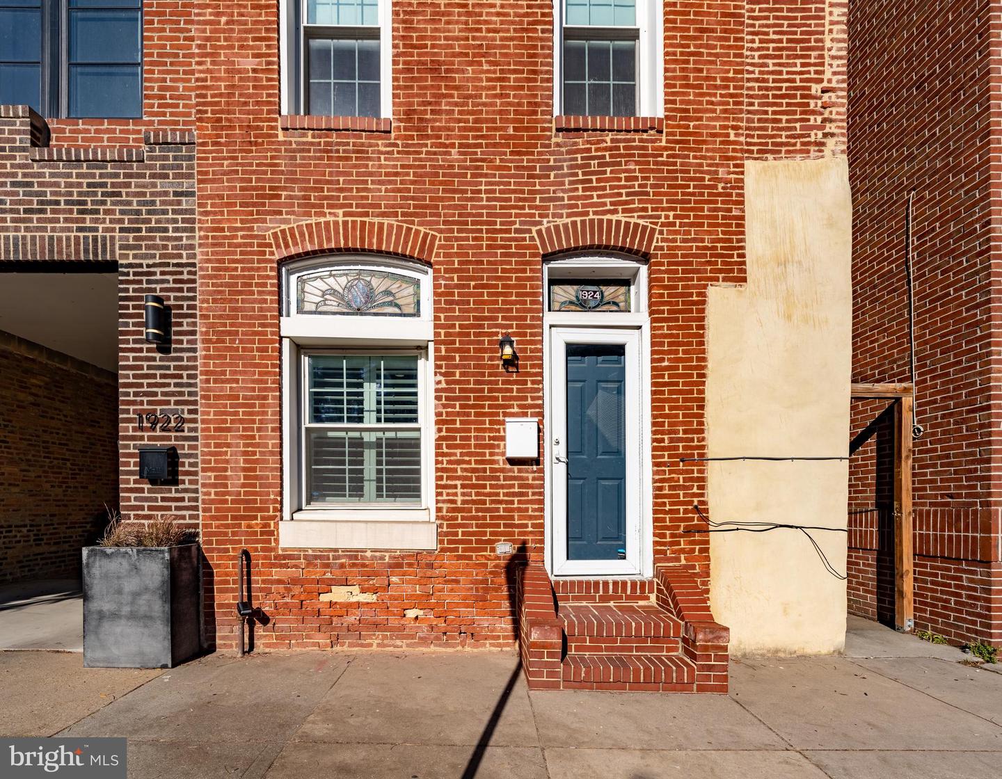 Photo 45 of 49 of 1924 Aliceanna St townhome