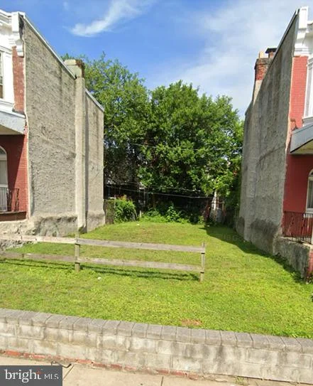 4611 N Camac Street