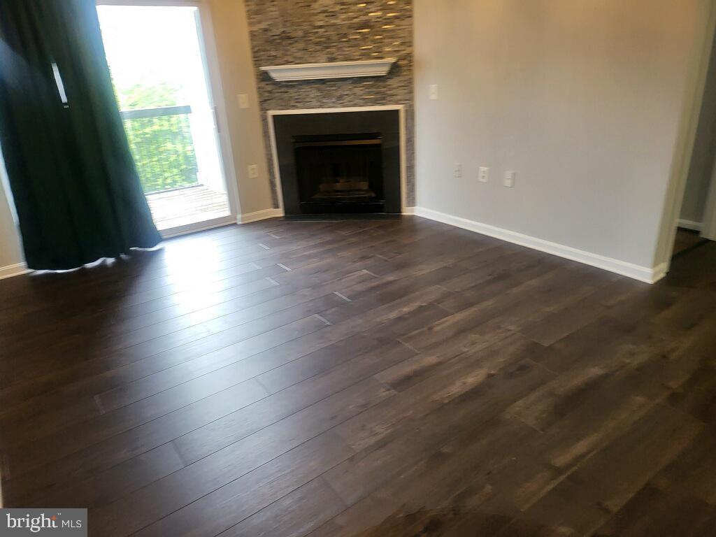 Photo 5 of 31 of 11317 Aristotle Dr #310 condo