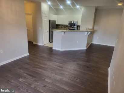 Photo 7 of 31 of 11317 Aristotle Dr #310 condo