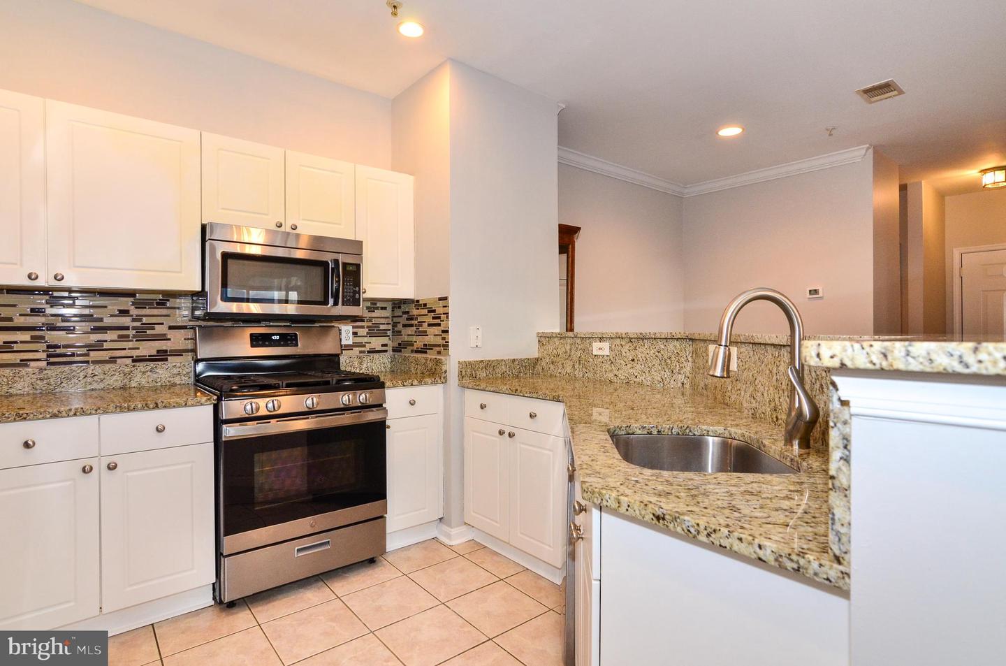 Photo 8 of 31 of 11317 Aristotle Dr #310 condo