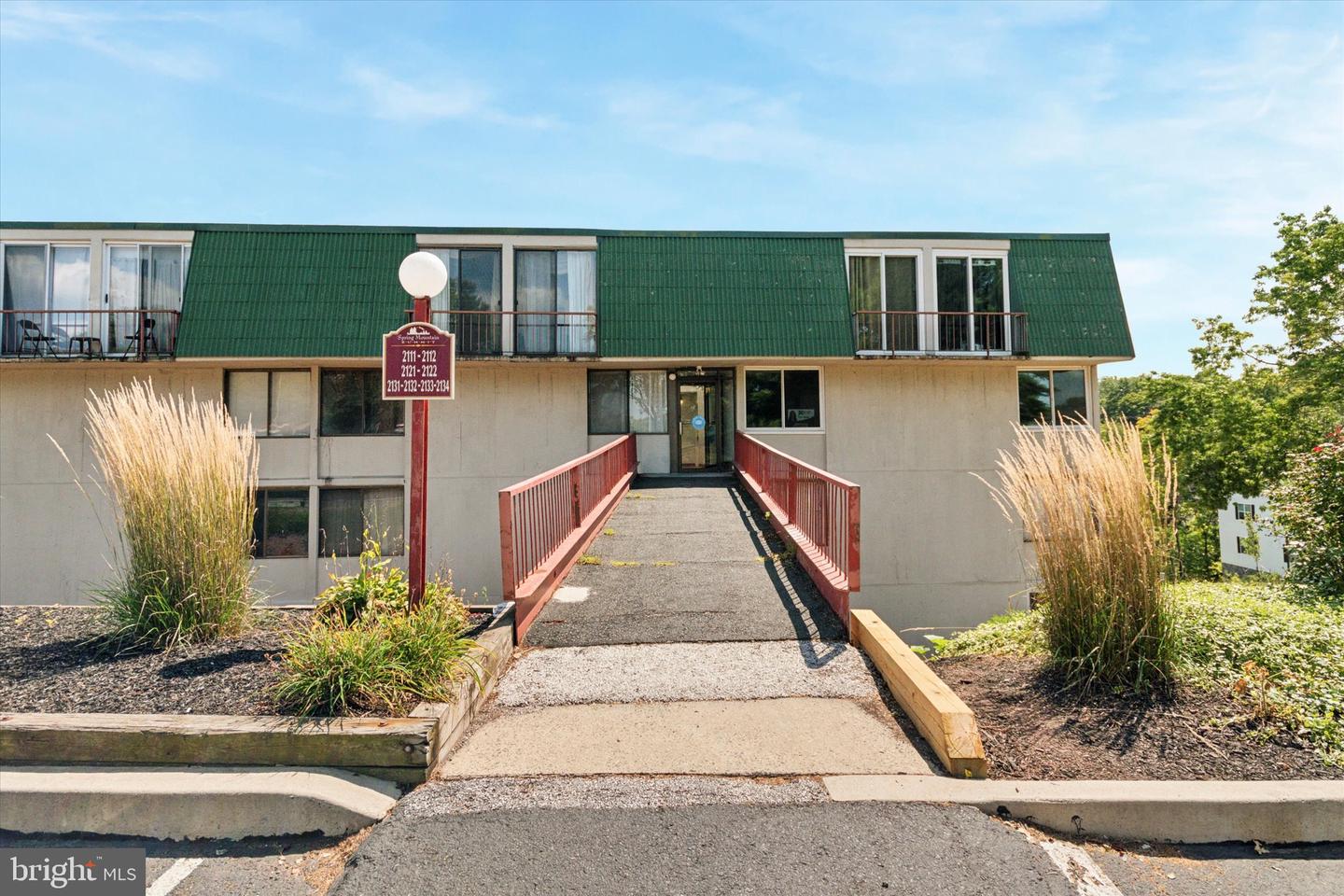 View Schwenksville, PA 19473 condo