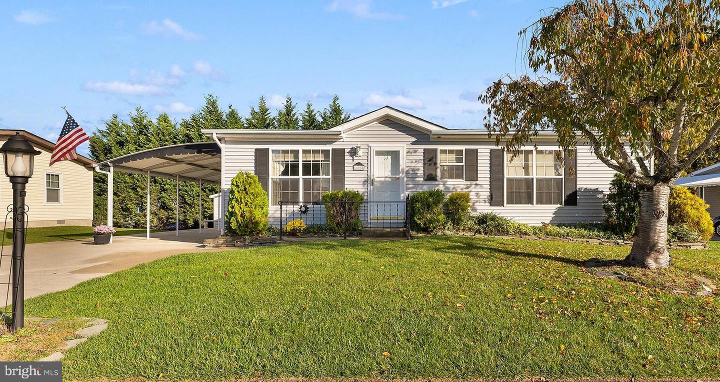 Photo 1 of 29 of 605 Plymouth Lndg #605 mobile home