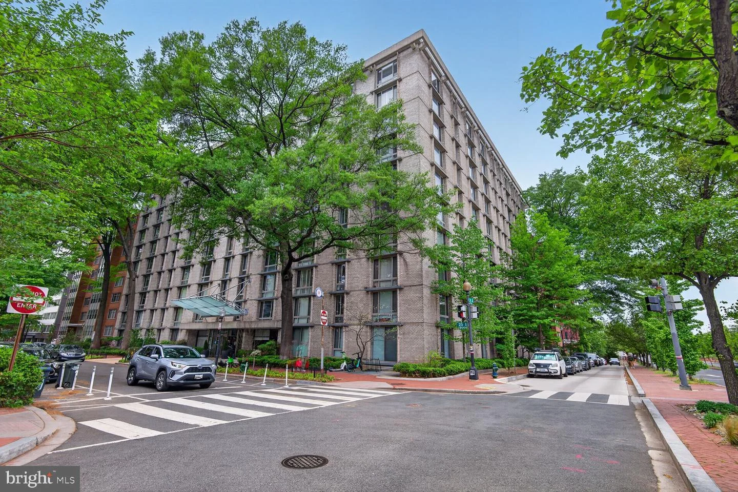 950 25th Street NW Unit 106N