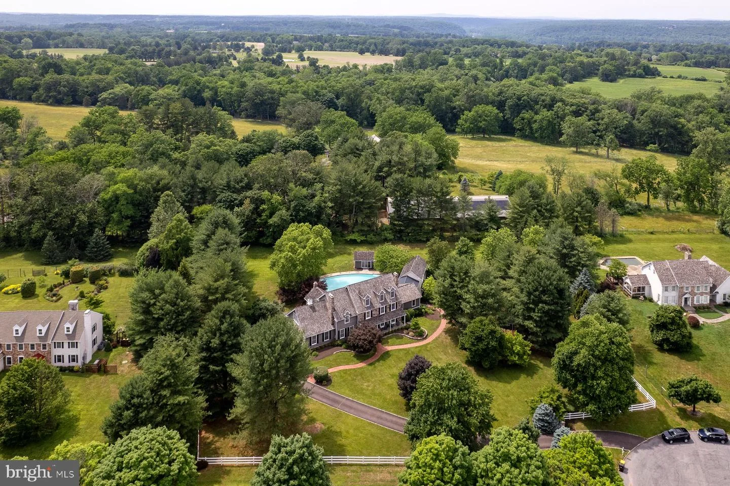 12 Crestwood Circle