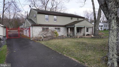 Single Family Residence in Pennsburg PA 2965 Upper Ridge ROAD.jpg