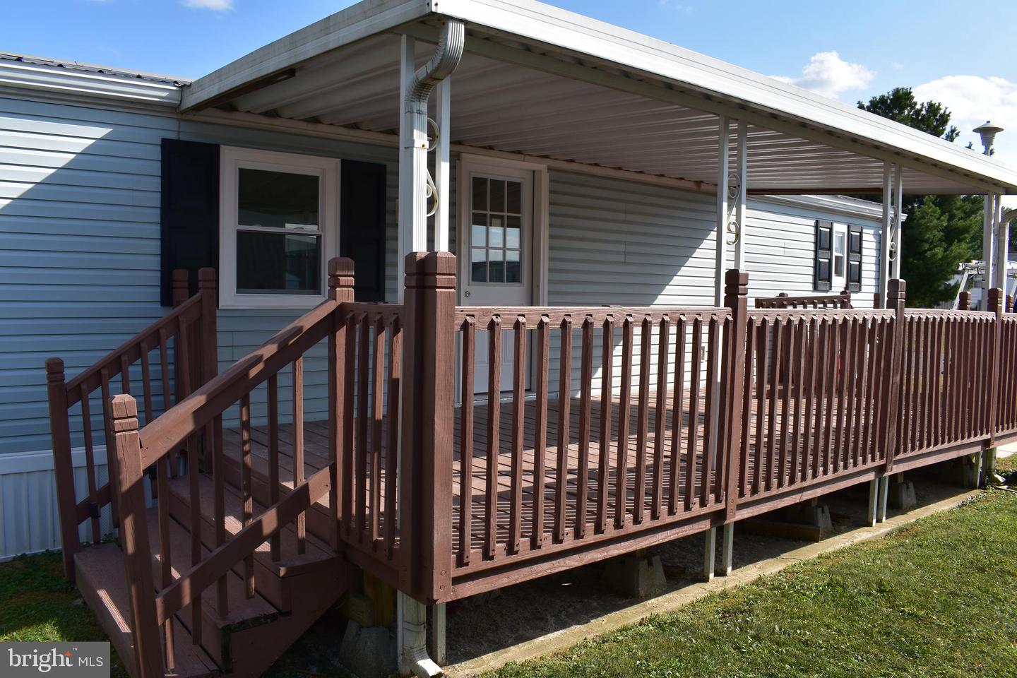 Photo 2 of 10 of 1039 Sage Ave mobile home