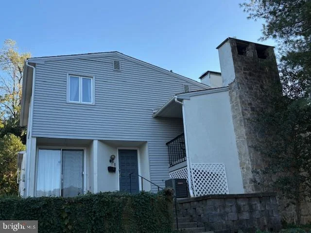 306 Belpaire Court