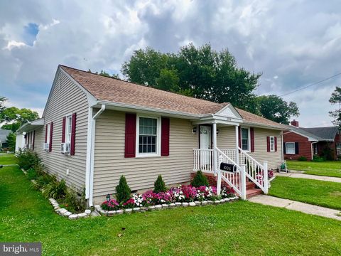 Single Family Residence in Cambridge MD 1006 Willowmere LANE.jpg