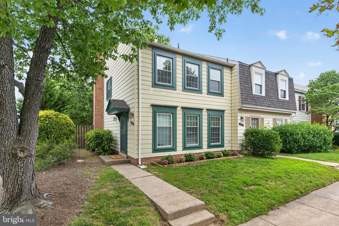 6521 Yadkin Court