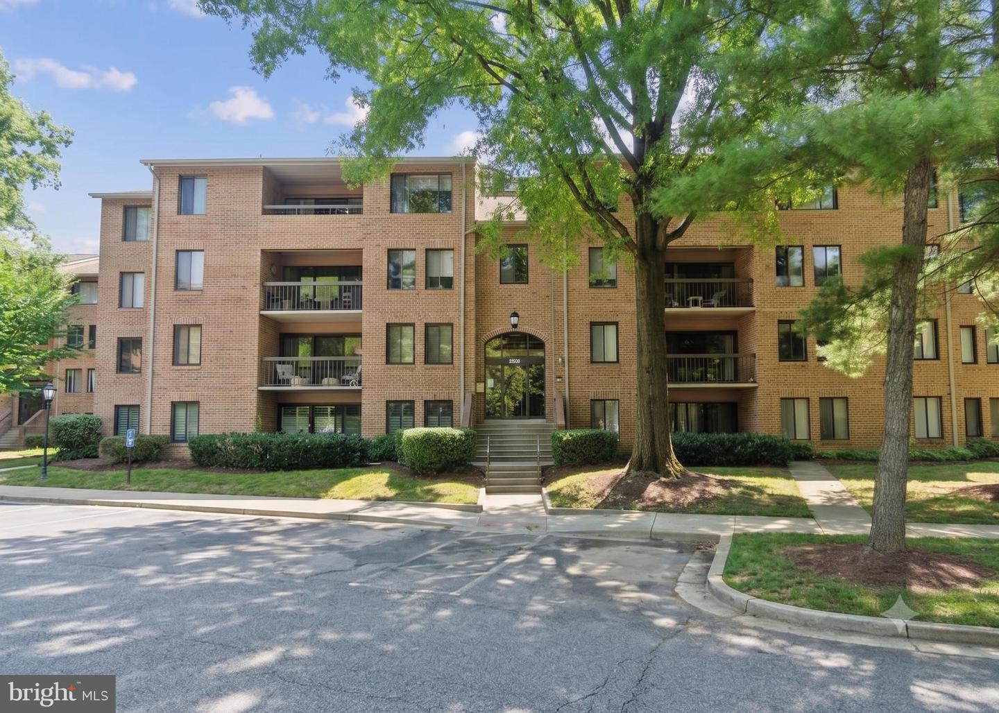 5809 Edson Ln Unit 303, North Bethesda, MD, 20852