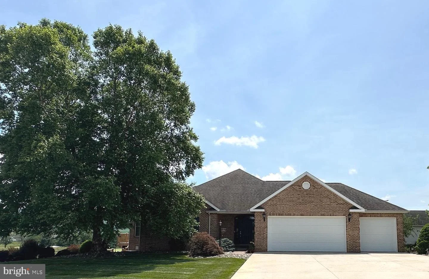 6396 Saucon Valley Drive Dr