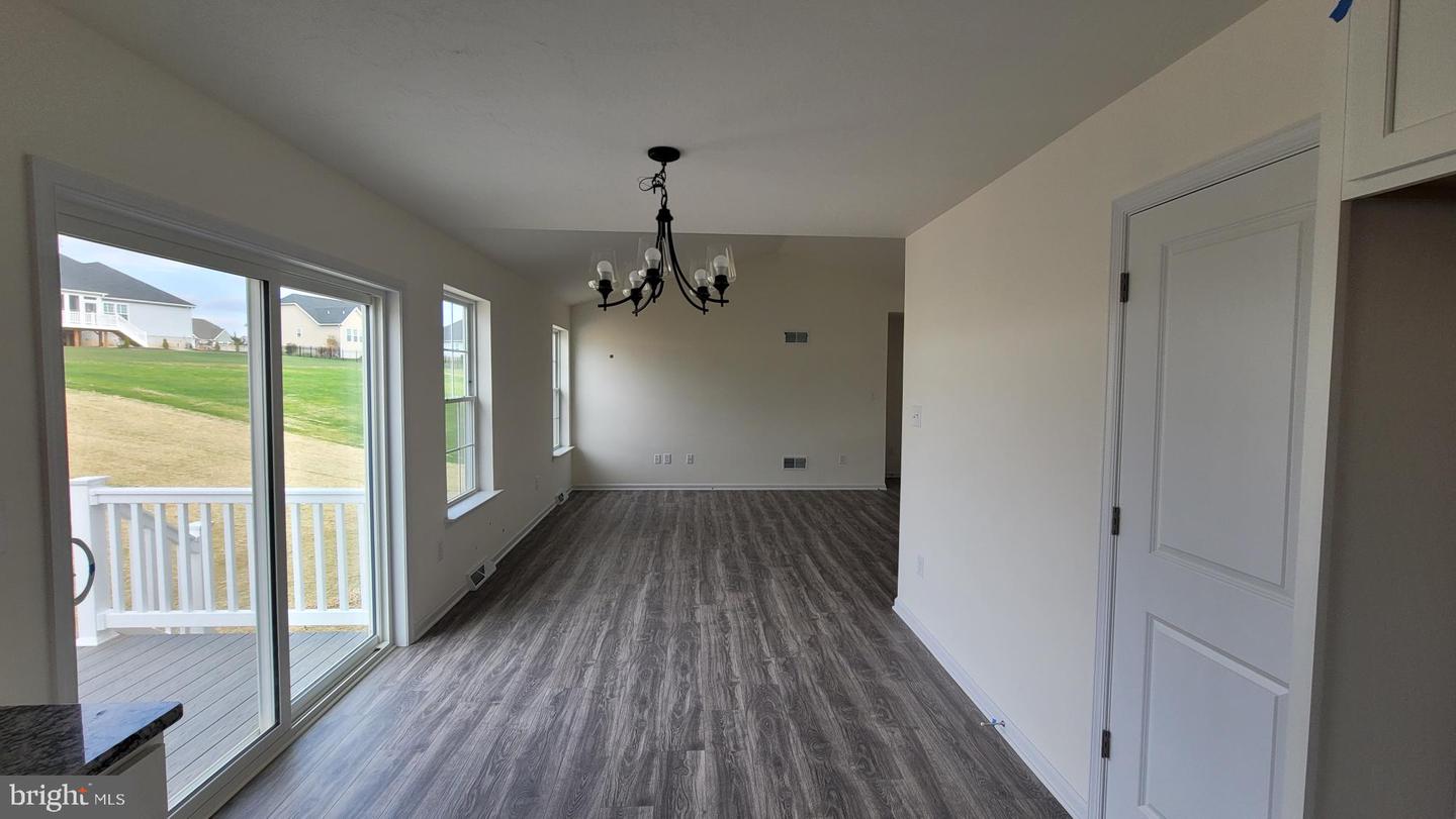 Photo 4 of 14 of 115 Stonewicke Dr #96 house