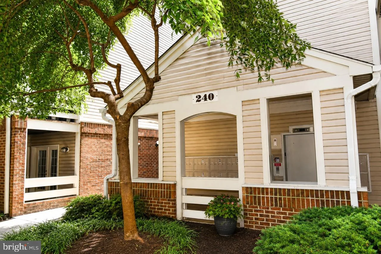 240 S Reynolds Street Unit 309