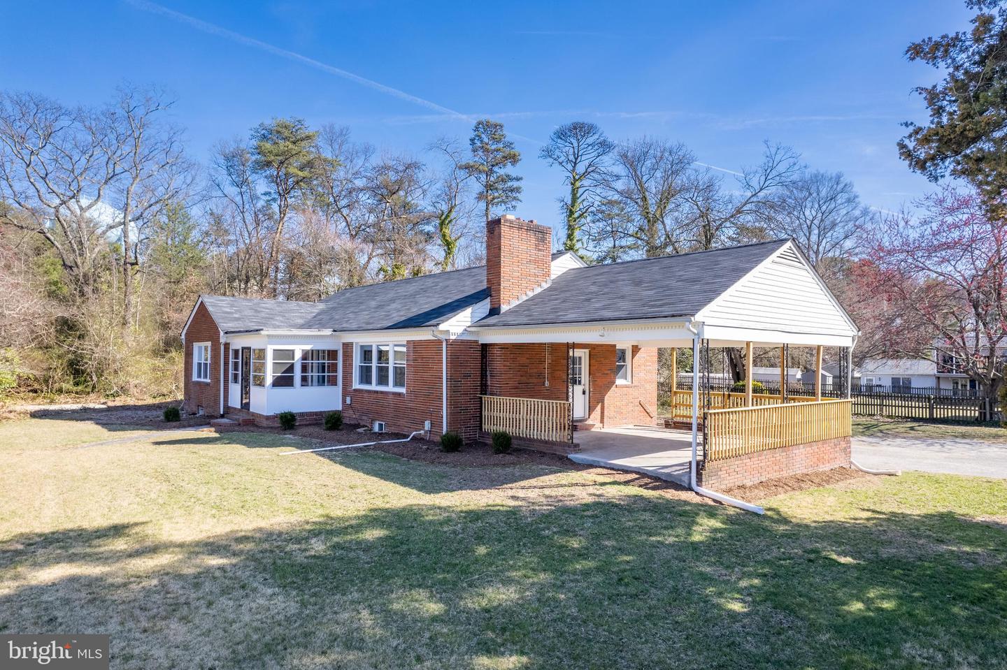 Photo 1 of 27 of 8207 Crab Apple Ct house