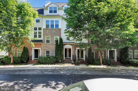 Townhouse in Germantown MD 19459 Dover Cliffs CIRCLE.jpg