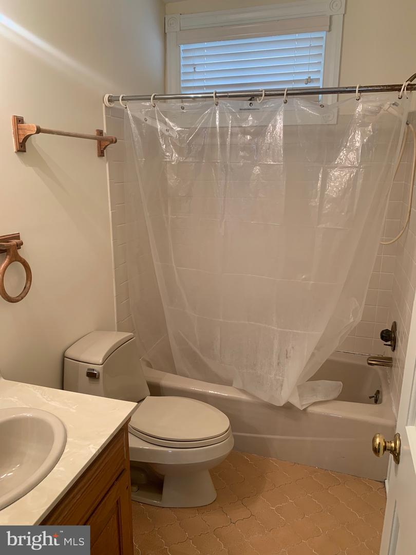 Photo 24 of 25 of 2018 Connecticut Ave NW townhome