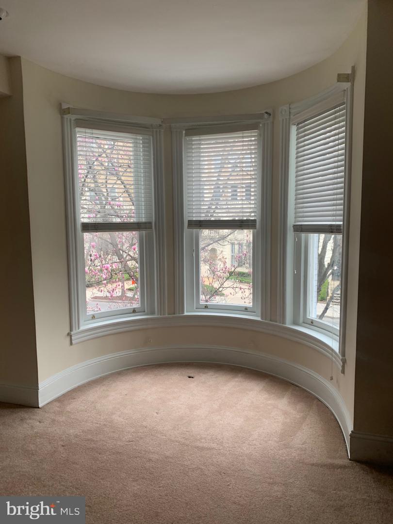 Photo 15 of 25 of 2018 Connecticut Ave NW townhome