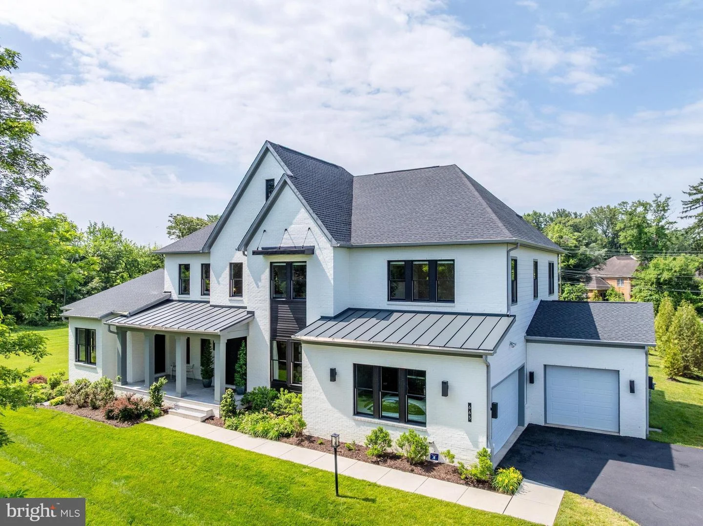 665 Stratford Hill Court