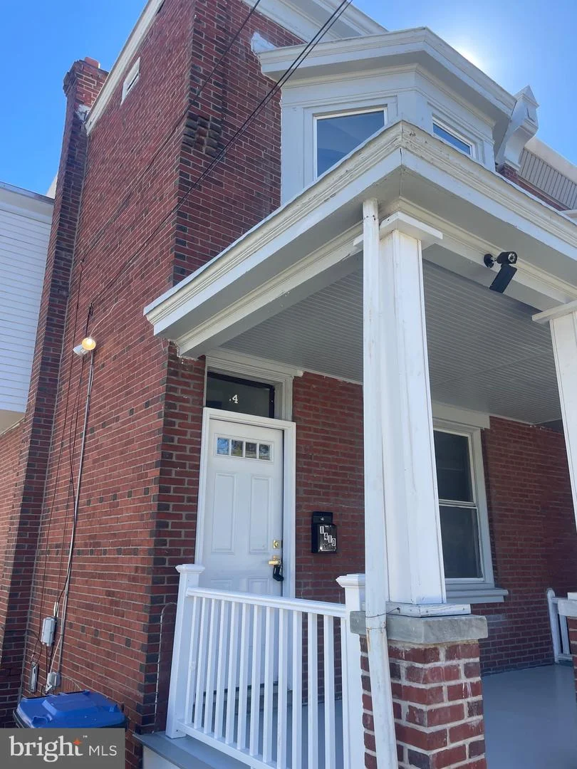 1410 Arch Street