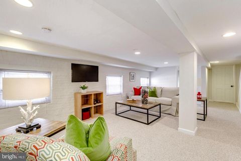 Duplex in Washington DC 401 T STREET 30.jpg