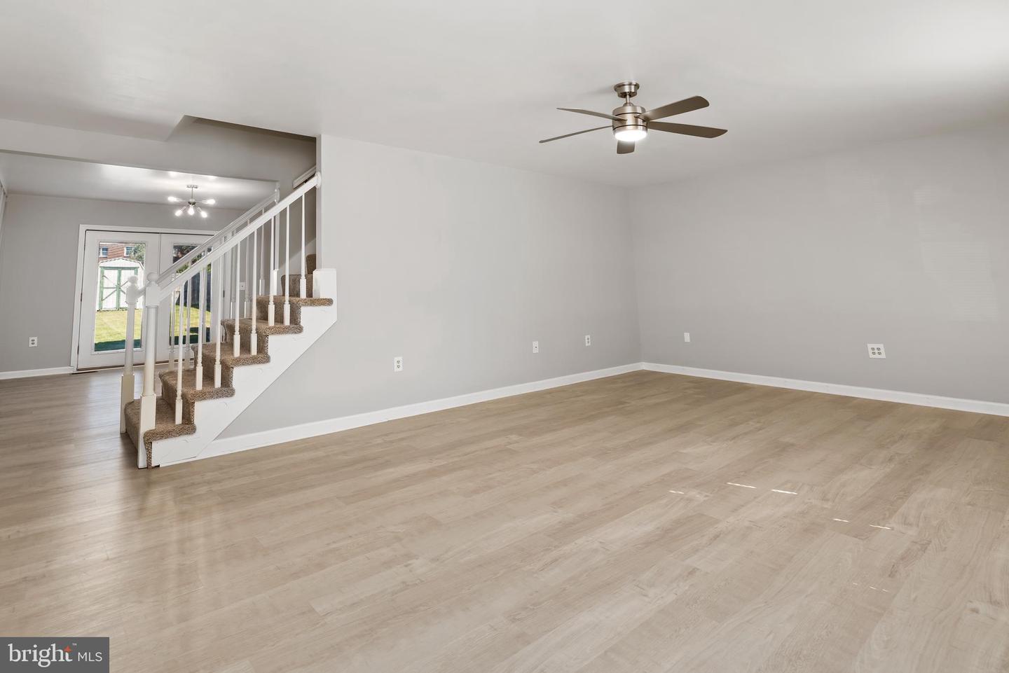 Photo 7 of 27 of 111 Lee Ann Ct townhome