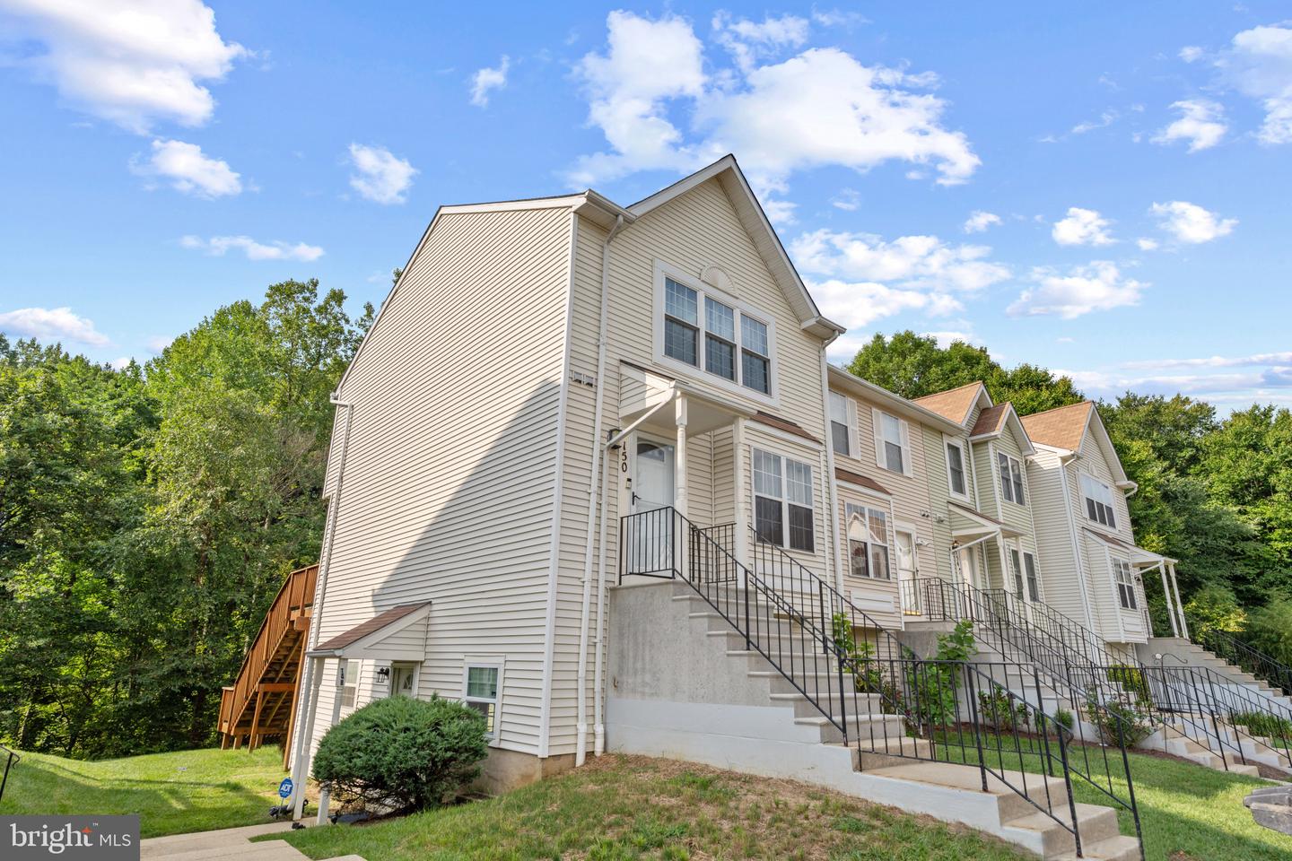 View Upper Marlboro, MD 20774 townhome