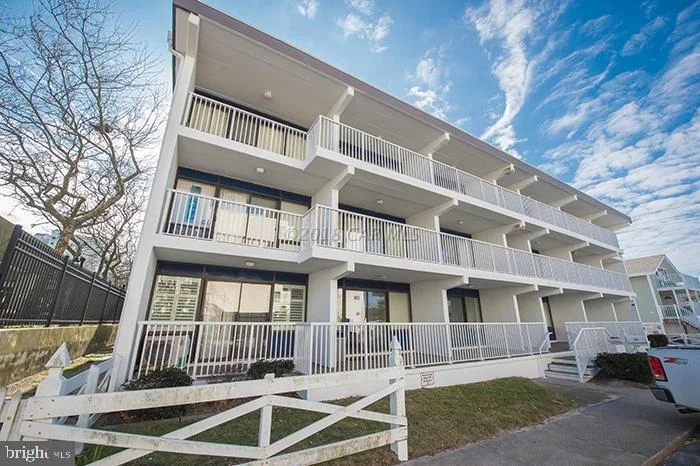 15 35th Street Unit 101