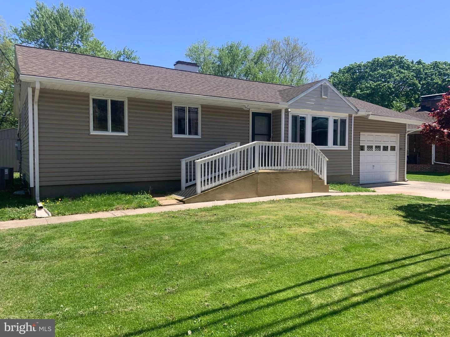 460 Lumber Street