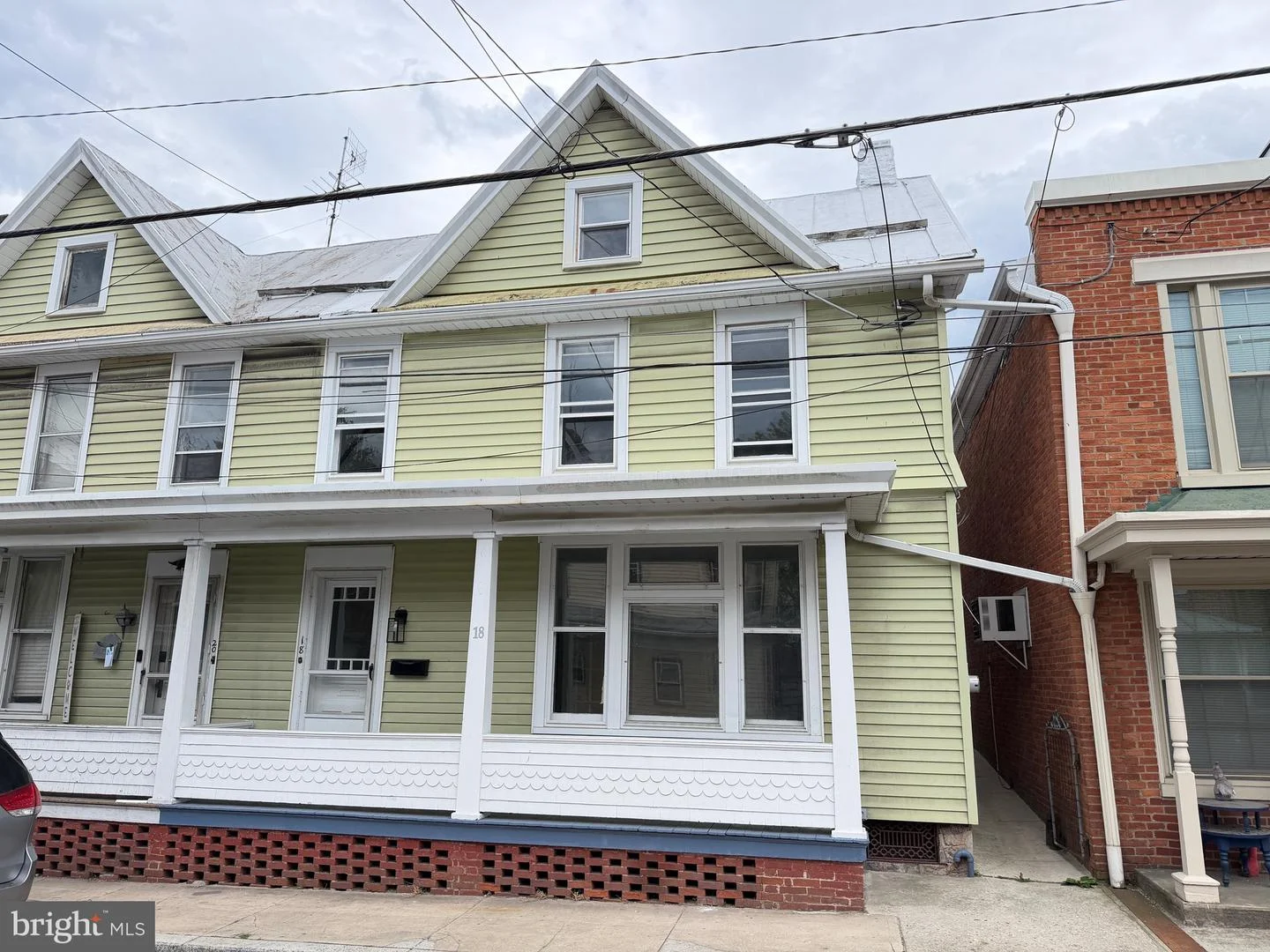 18 E Main Street