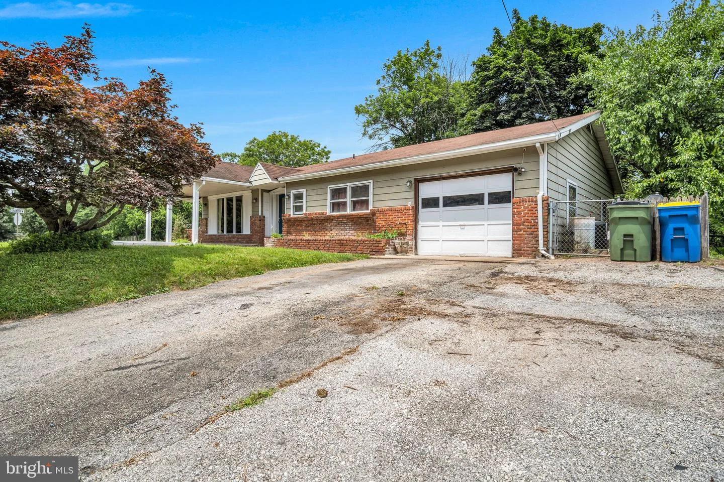 2261 Pine Road