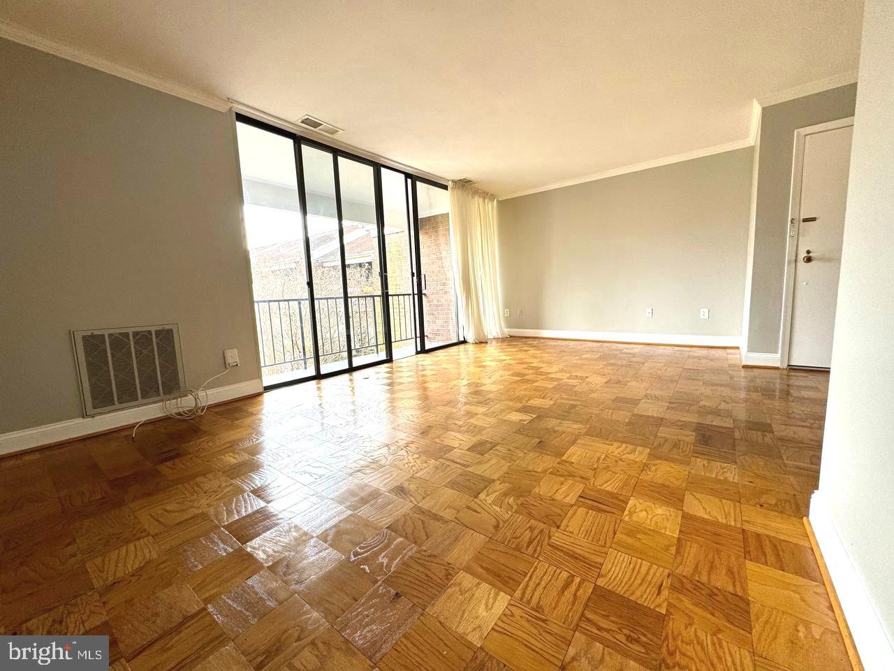 Photo 7 of 21 of 778 QUINCE ORCHARD BLVD #201 condo