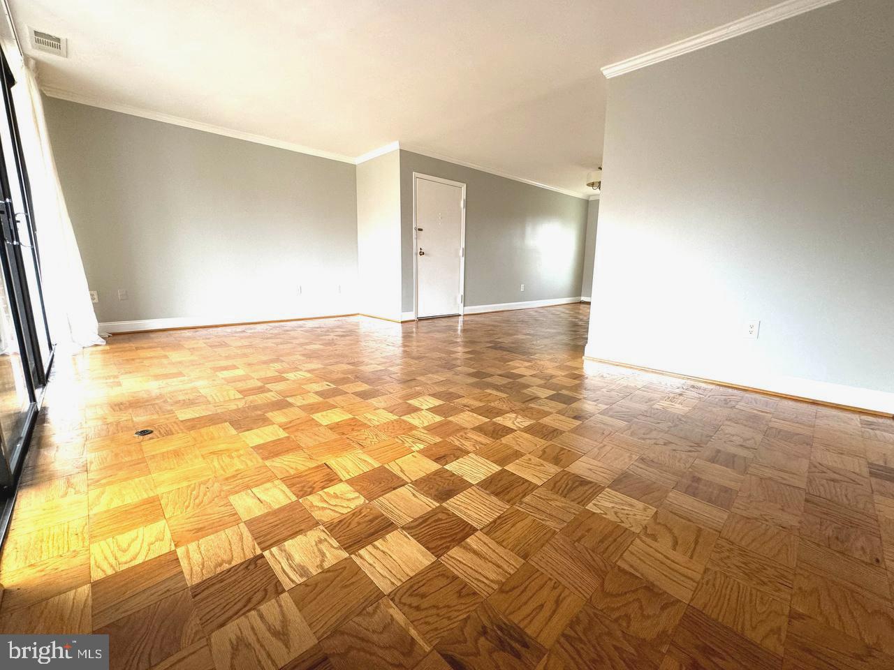 Photo 10 of 21 of 778 QUINCE ORCHARD BLVD #201 condo