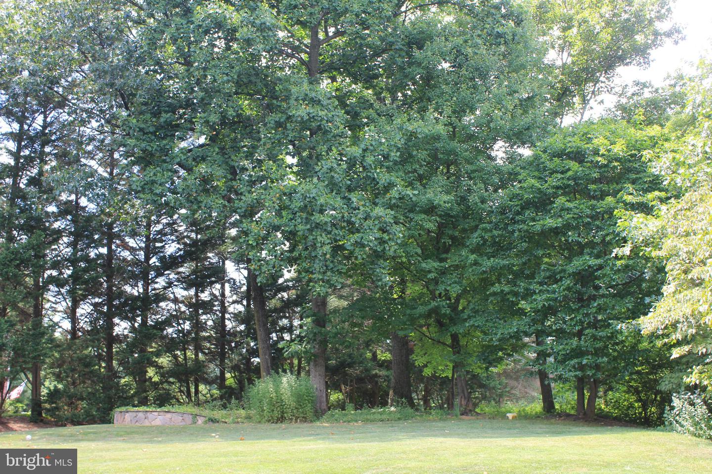 Photo 30 of 40 of 12029 Hamden Ct house